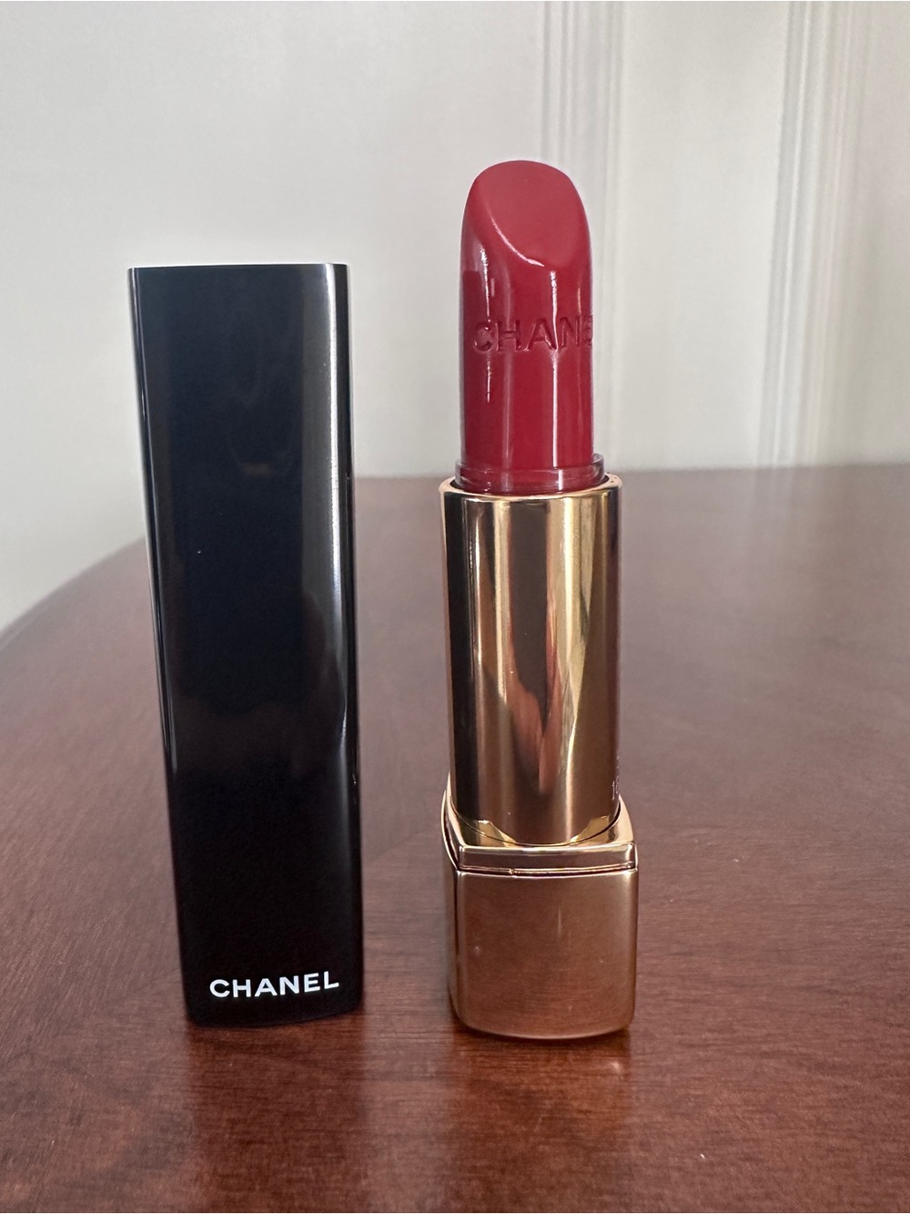 CHANEL Rouge Allure Lipstick - 57
